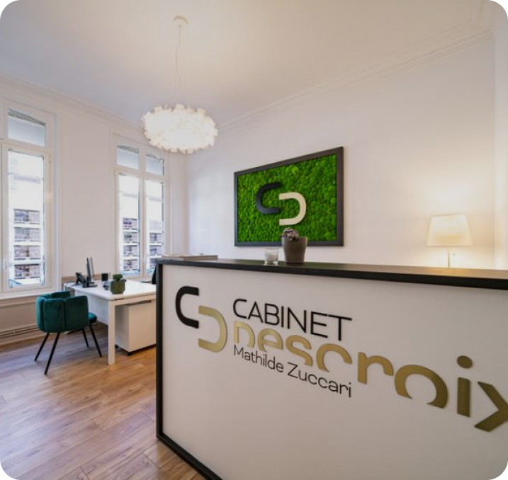 Bureau du cabinet Descroix